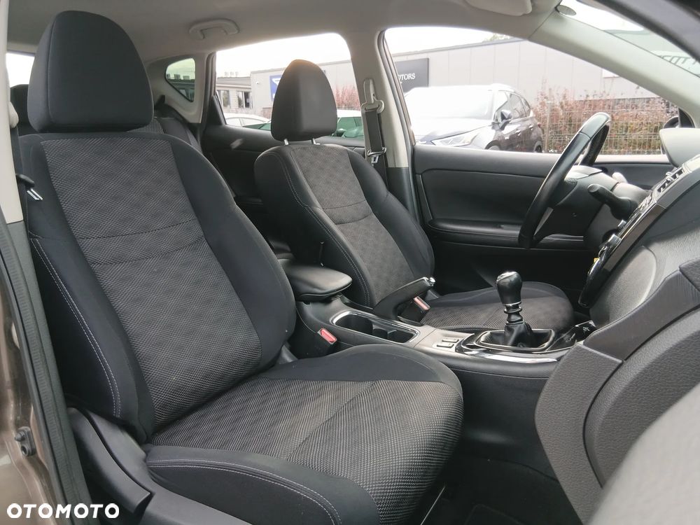 Nissan Pulsar 1.2 DIG-T Acenta EU6 - 13
