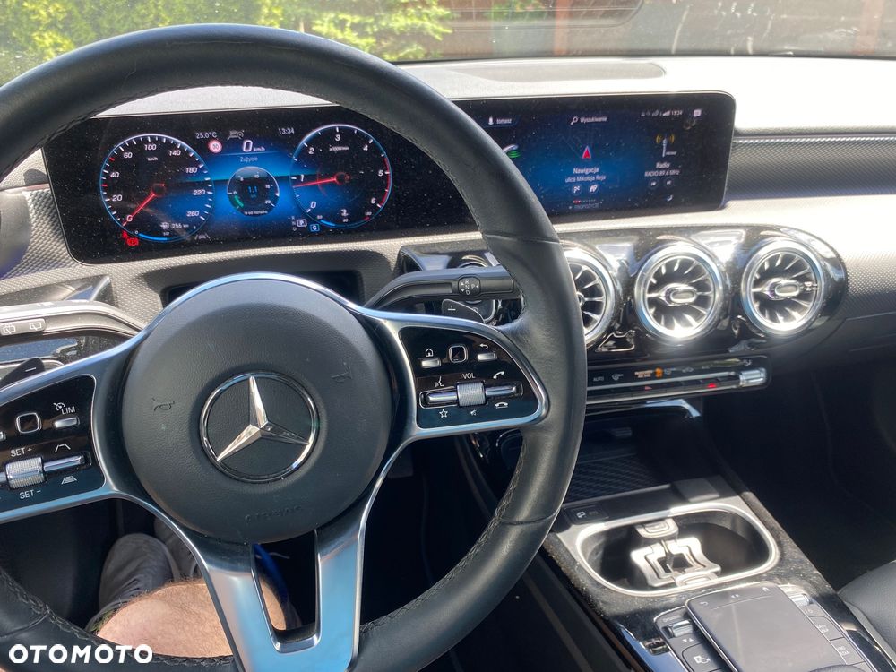 Mercedes-Benz CLA 200 d 8G-DCT - 5