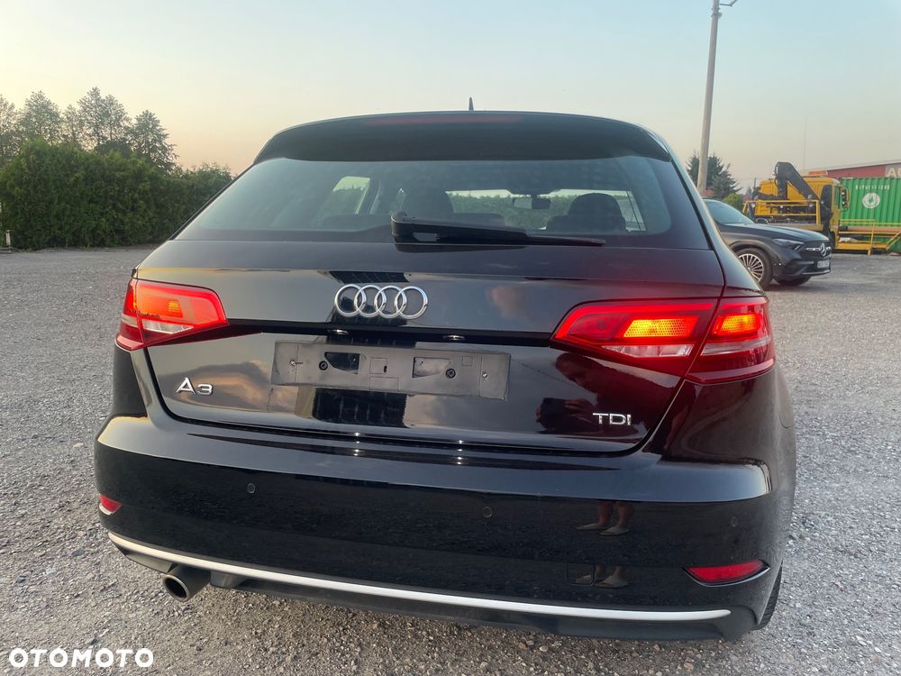Audi A3 Sportback 1.6 TDI Sport S tronic - 17