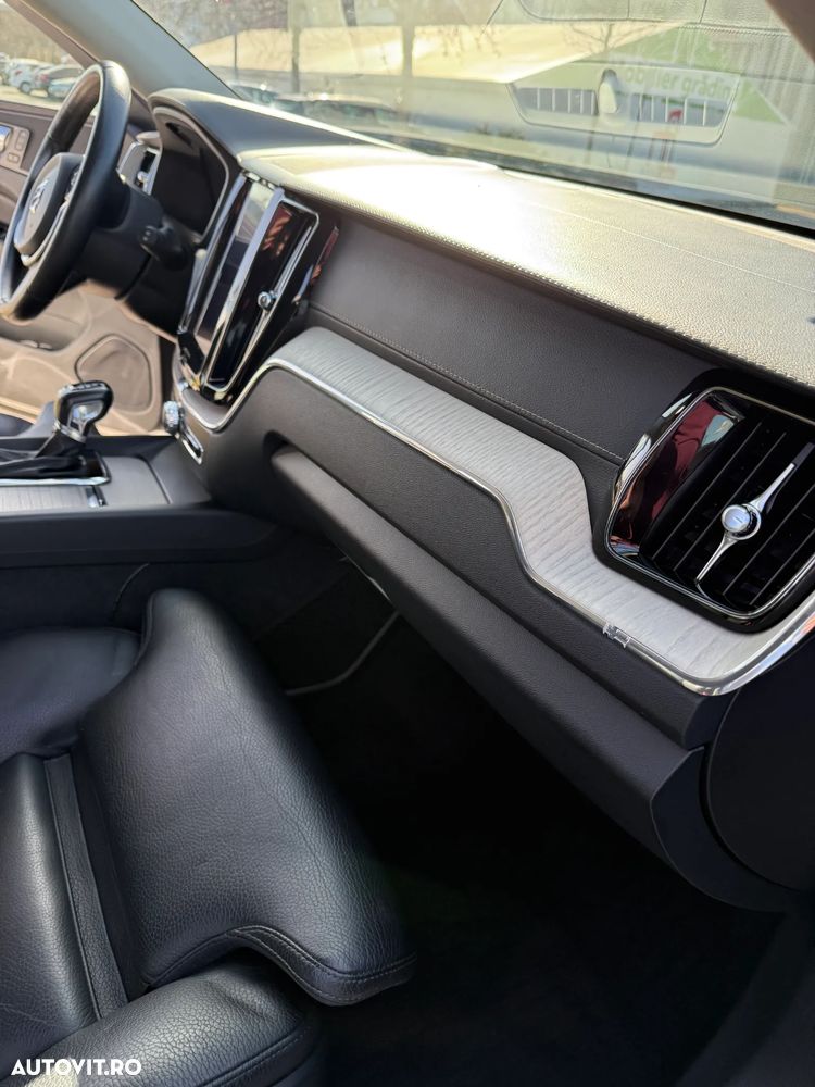 Volvo XC 60 D4 AWD Geartronic Inscription - 3