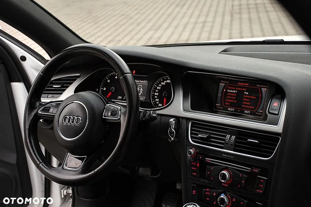 Audi A4 Avant 2.0 TDI DPF S line Sportpaket - 29