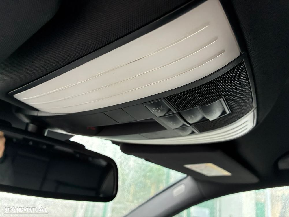 Mercedes-Benz E 250 BlueTEC Avantgarde Auto. - 17