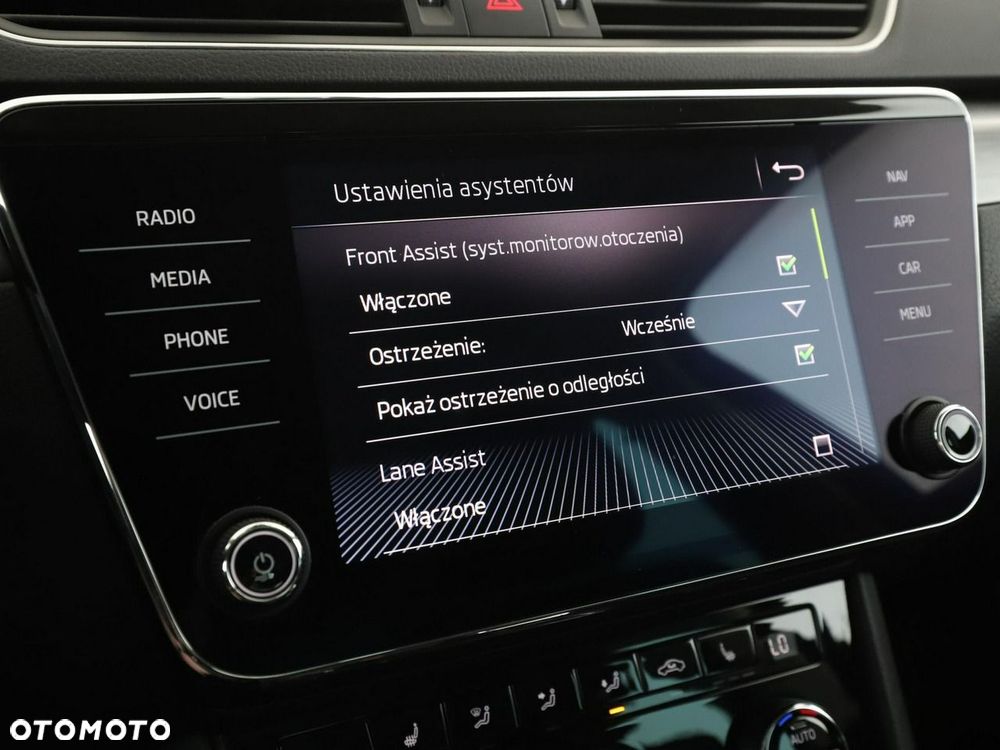 Skoda Superb 1.8 TSI DSG Style - 28