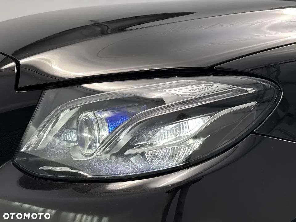 Mercedes-Benz Klasa E 220 d 4-Matic AMG - 25