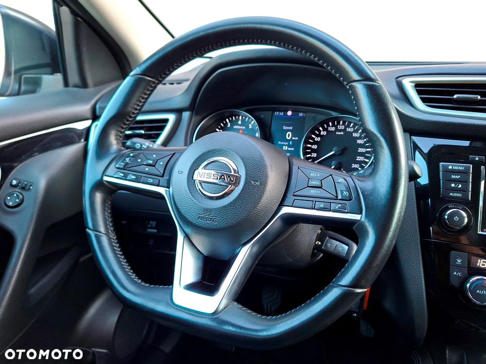 Nissan Qashqai 1.3 DIG-T N-WAY - 36