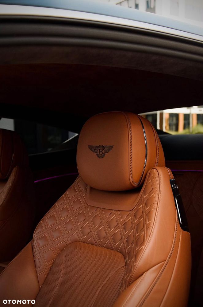 Bentley Continental GT - 14