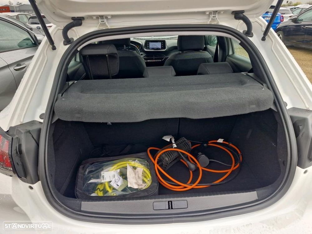 Peugeot e-208 Allure - 4