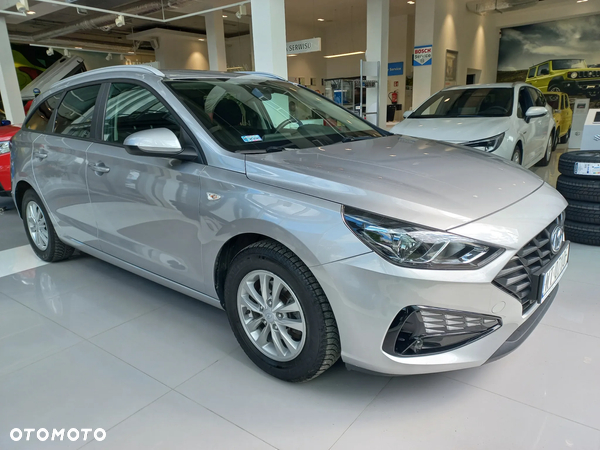 Hyundai i30 1.5 DPI Classic +