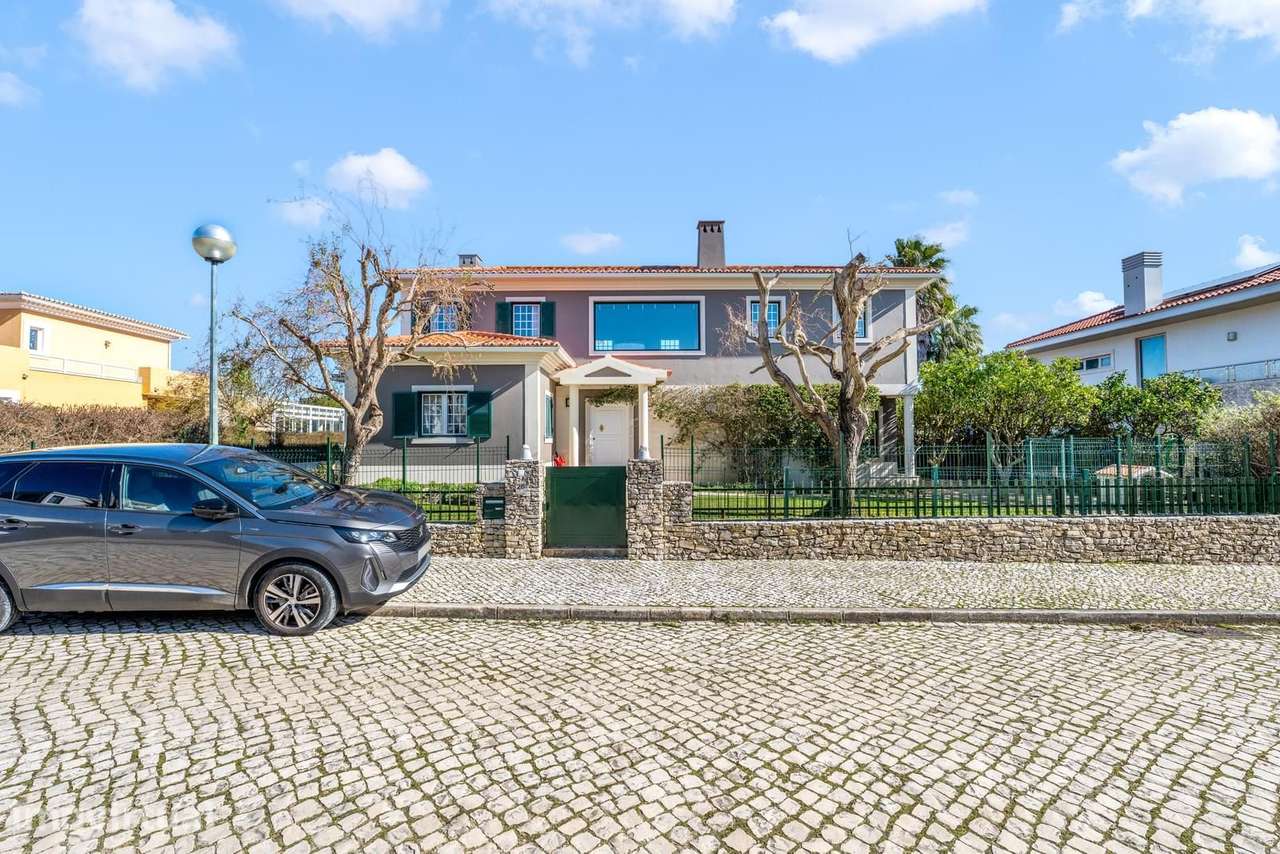 Moradia Isolada T5 com piscina, Quinta da Beloura, Sintra - Grande imagem: 2/57