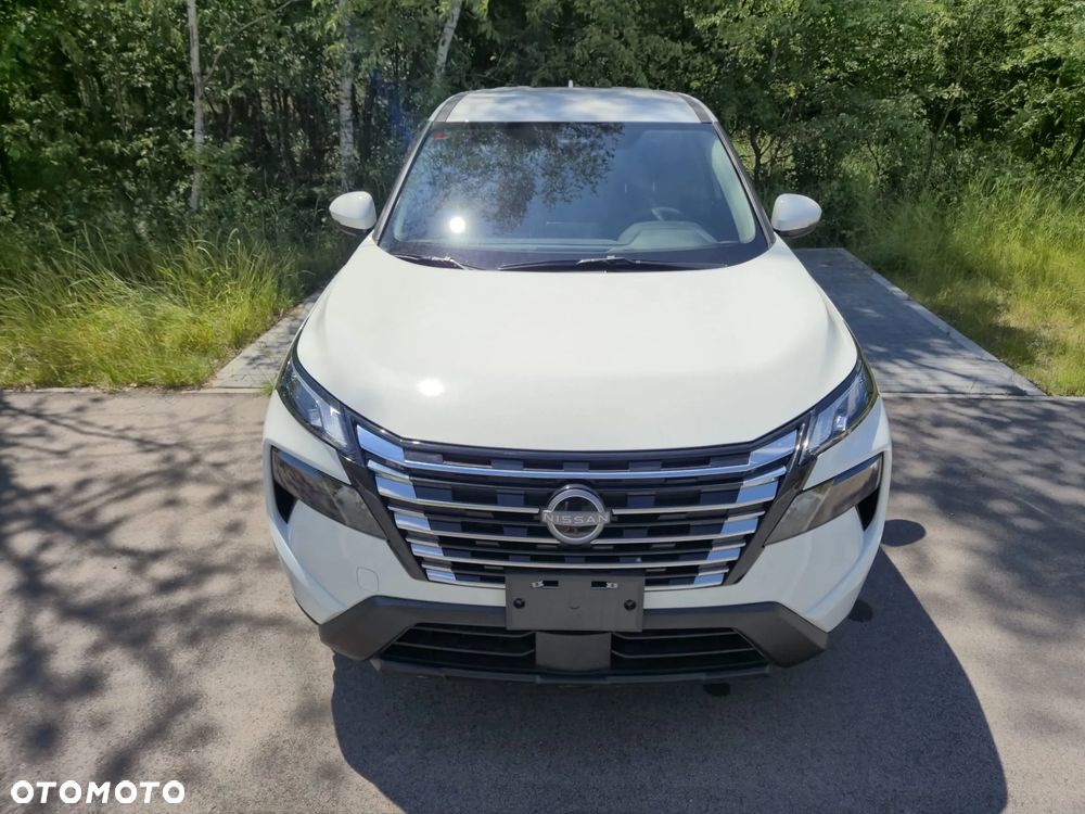 Nissan Rogue - 2