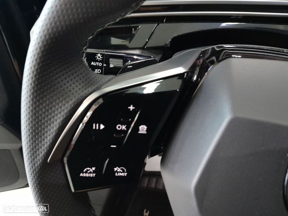 Peugeot 3008 1.2 Hybrid GT e-DCS6 - 21