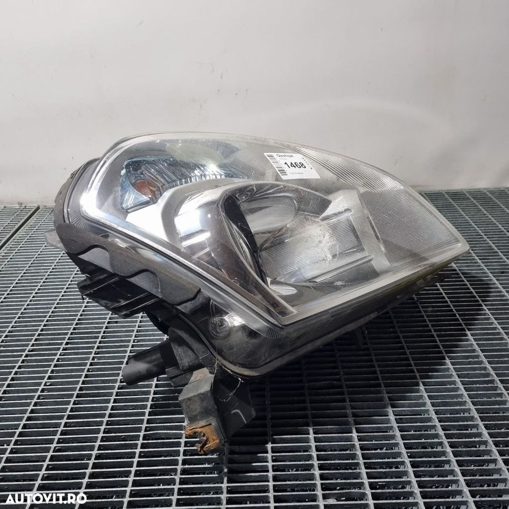 Far Dreapta Nissan Qashqai 2007 - 2010 SUV 4 Usi (1468) Fara xenon - 2