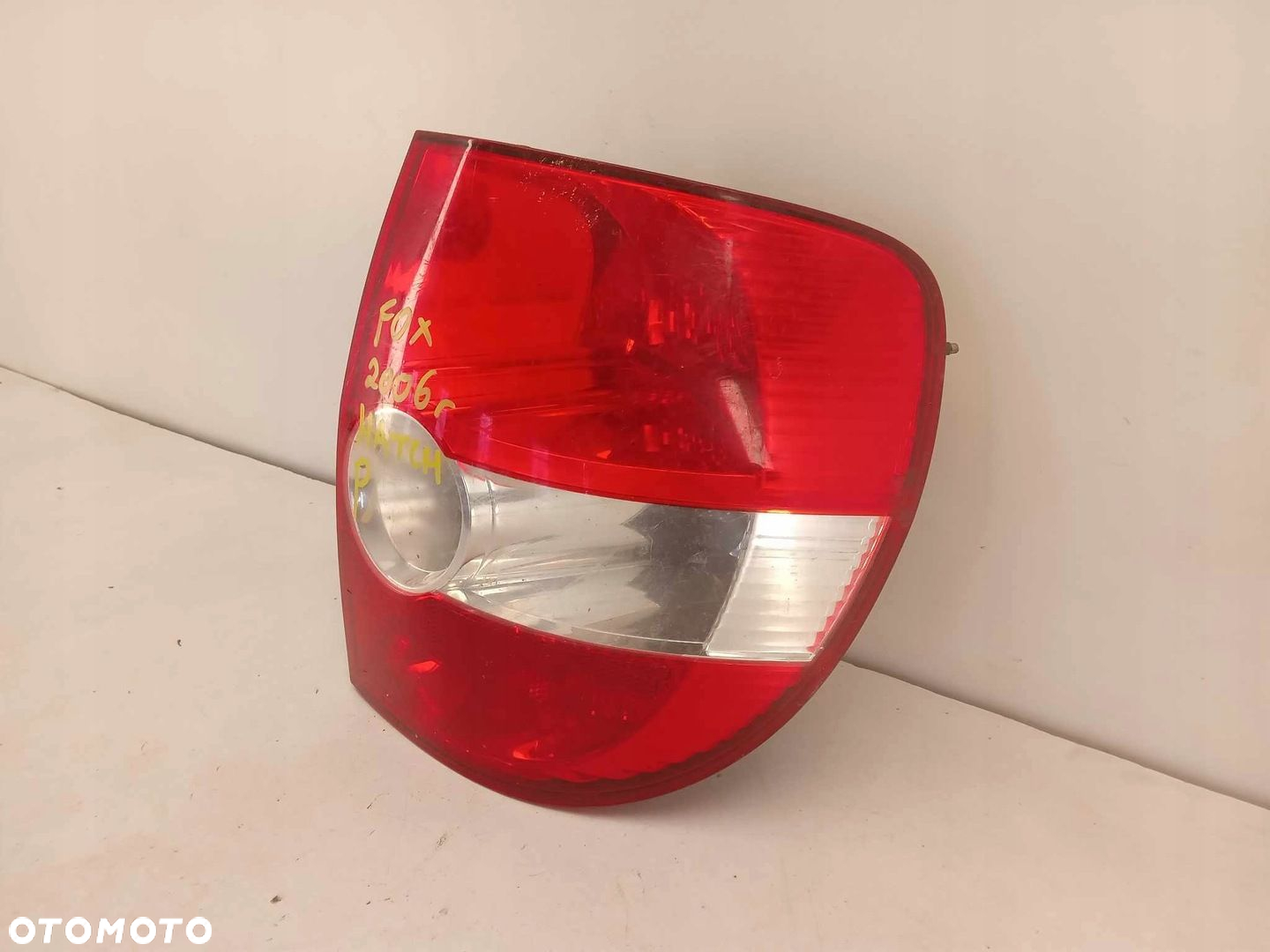 LAMPA PRAWA TYŁ TYLNA VW FOX 05-10 - 5