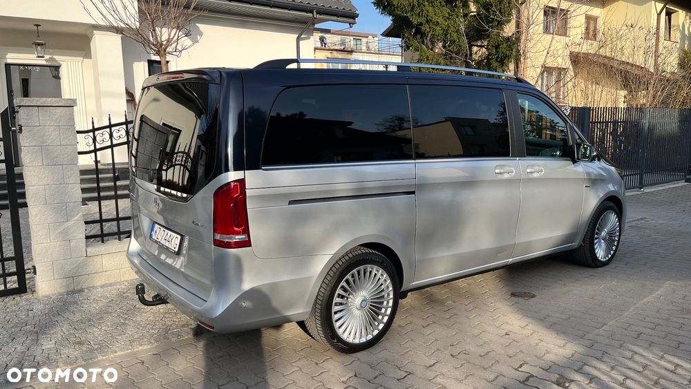 Mercedes-Benz Klasa V 300 d 4-Matic 9G-Tronic - 7