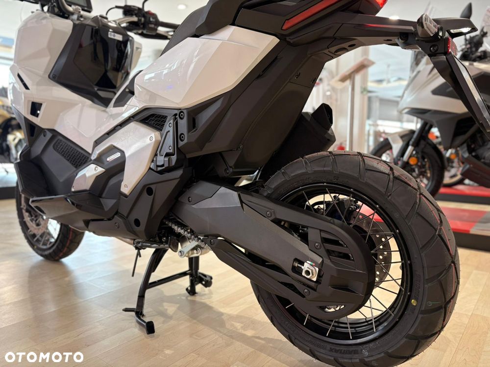 Honda X-ADV - 12