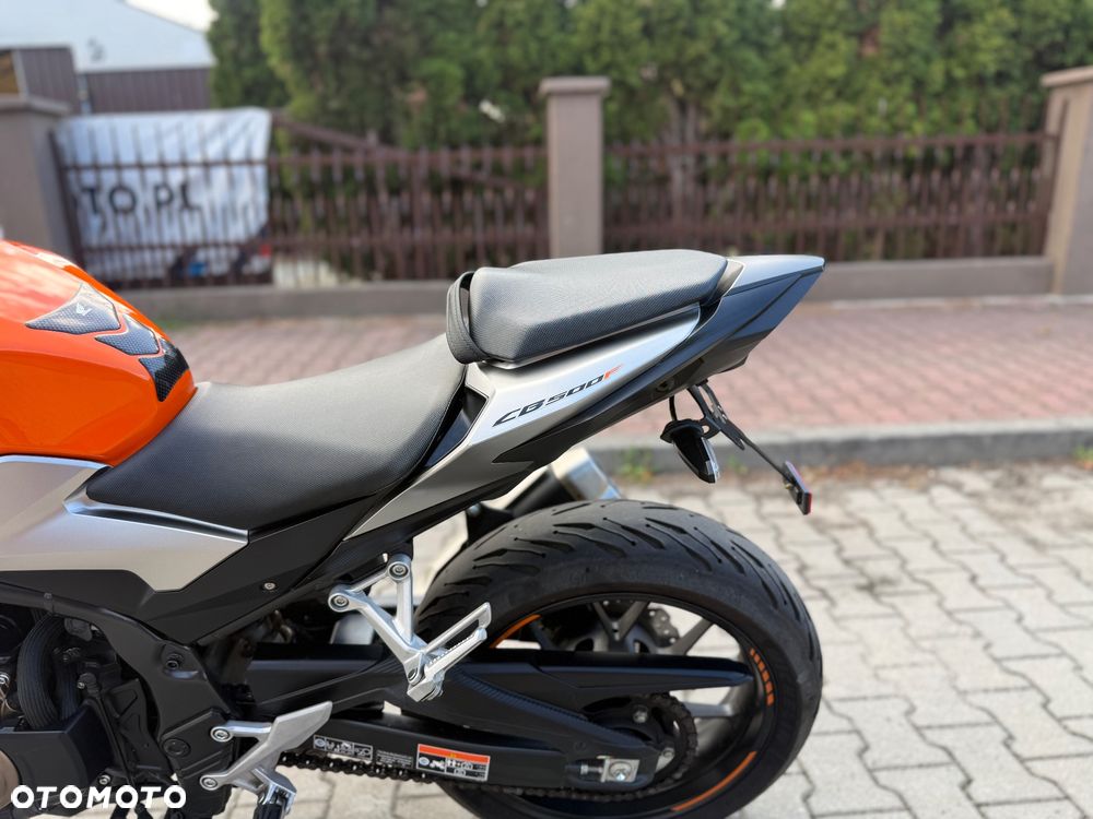Honda CB - 25