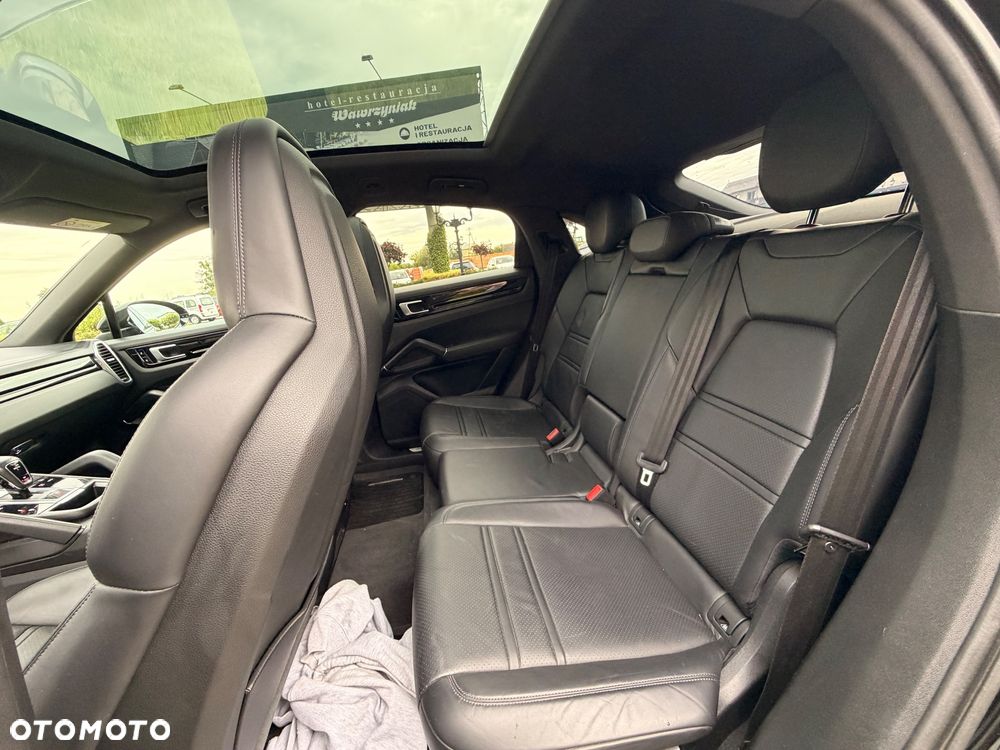 Porsche Cayenne E-Hybrid Platinum Edition - 24