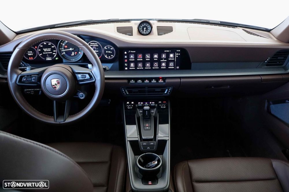 Porsche 911 (992) Carrera 4 PDK - 23