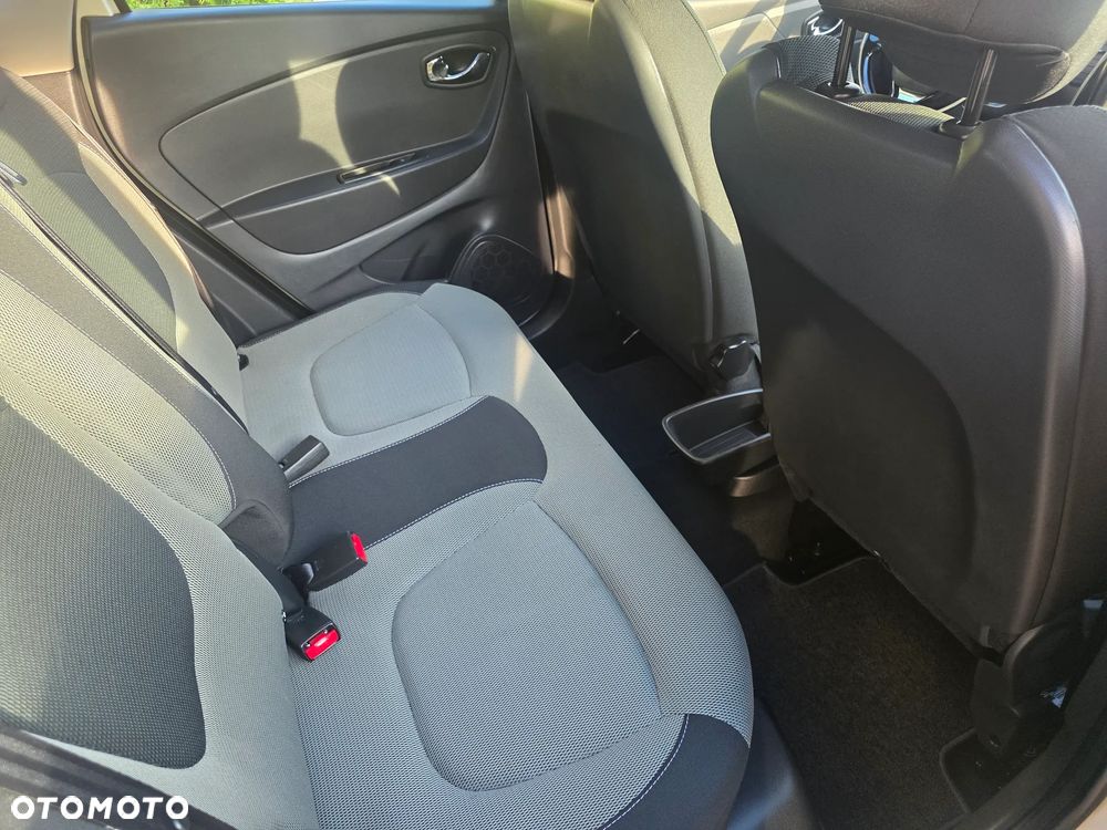 Renault Captur - 19