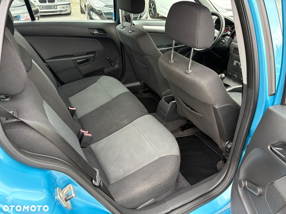 Opel Astra 1.8 Edition - 32
