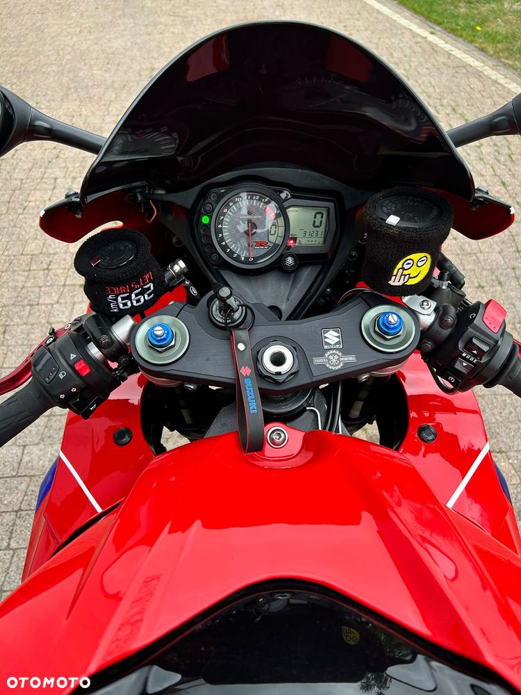 Suzuki GSX-R - 29