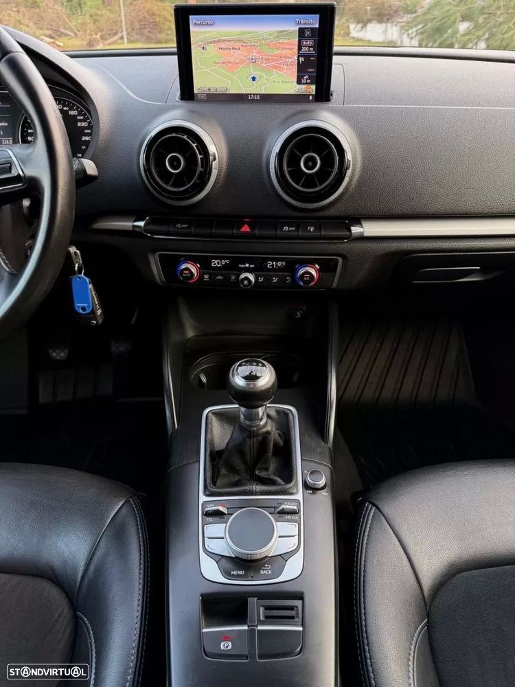 Audi A3 Sportback 1.6 TDI ultra Attraction - 8