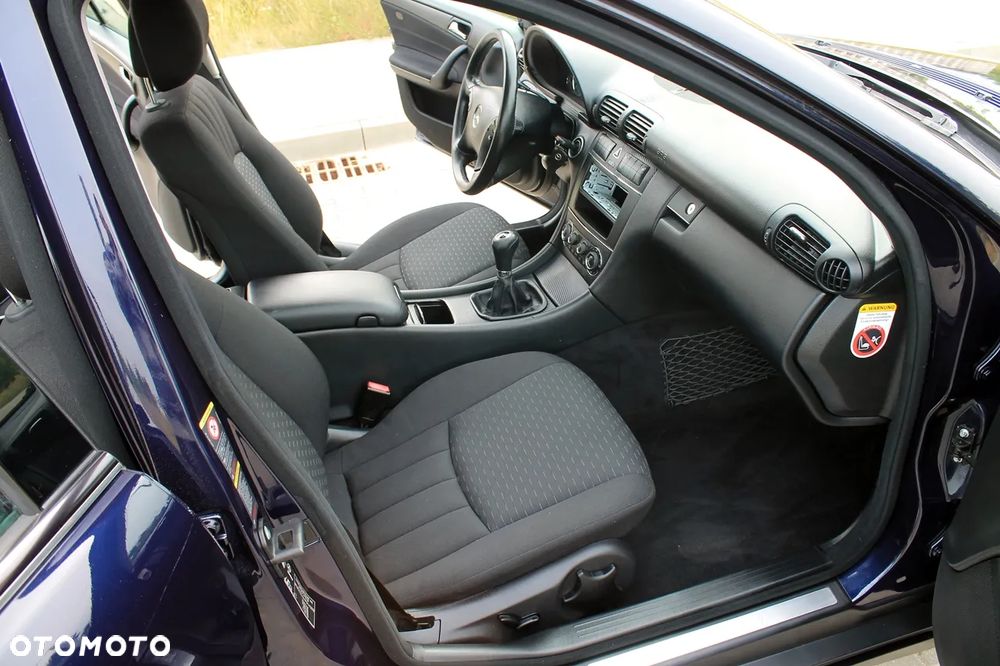 Mercedes-Benz Klasa C 180 Kompressor Elegance - 8