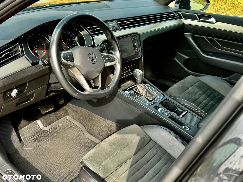 Volkswagen Passat 2.0 TDI EVO Elegance DSG - 7