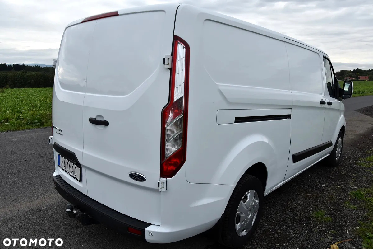 Ford TRANSIT CUSTOM 300 L2H1 - 7