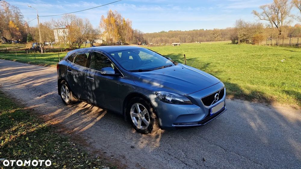 Volvo V40 D2 Drive-E Ocean Race - 13