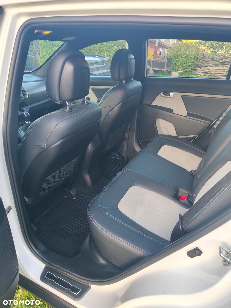 Kia Sportage - 26