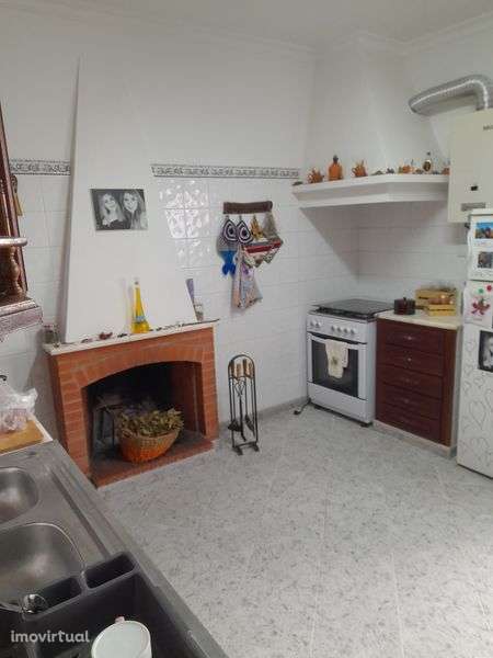 Moradia em banda, em Cuba do Alentejo - Grande imagem: 5/12