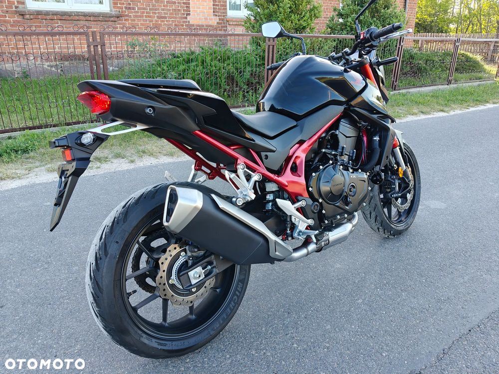 Honda Hornet - 2