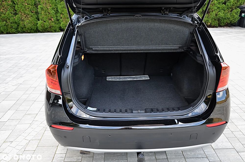 BMW X1 sDrive18d xLine - 18