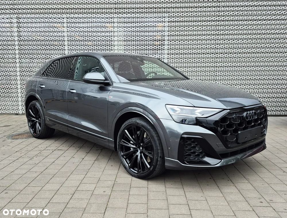 Audi Q8 55 TFSI e PHEV Quattro Tiptronic - 3