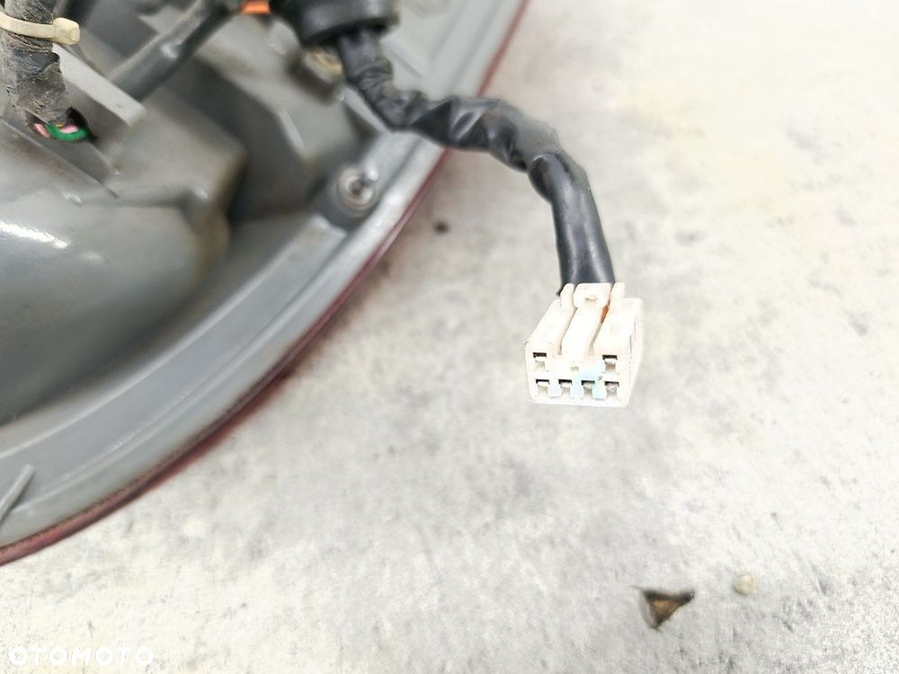 LAMPA TYLNA LEWA HYUNDAI I30 I 92401-2L0 HATCHBACK - 2