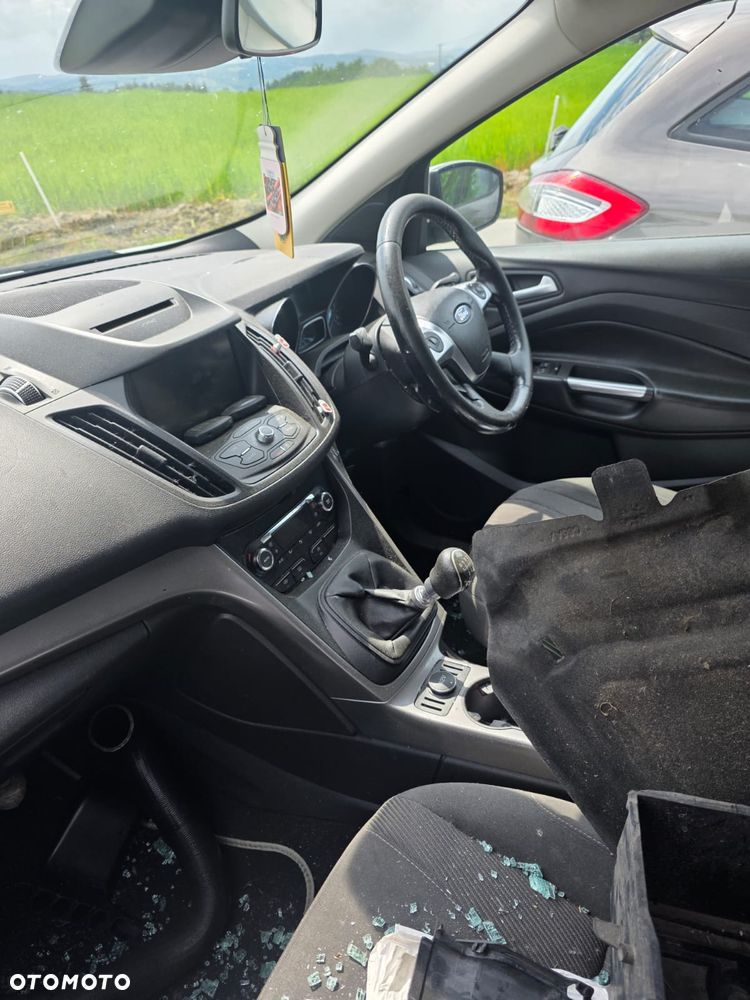 Ford Kuga 2.0 TDCi 4x4 Trend - 2