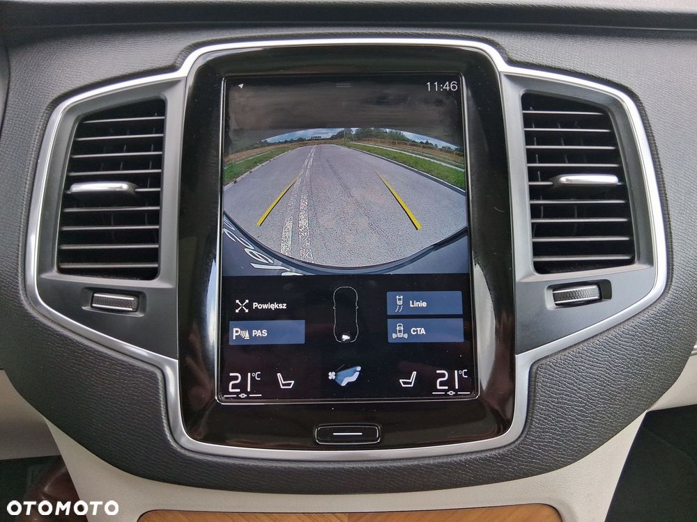 Volvo XC 90 - 26