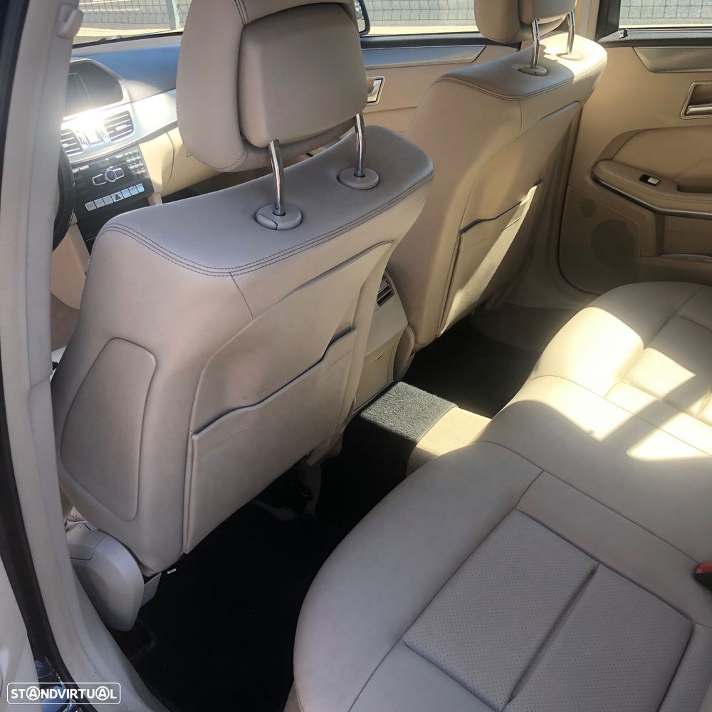 Mercedes-Benz E 300 Bluetec Hybrid Elegance - 14