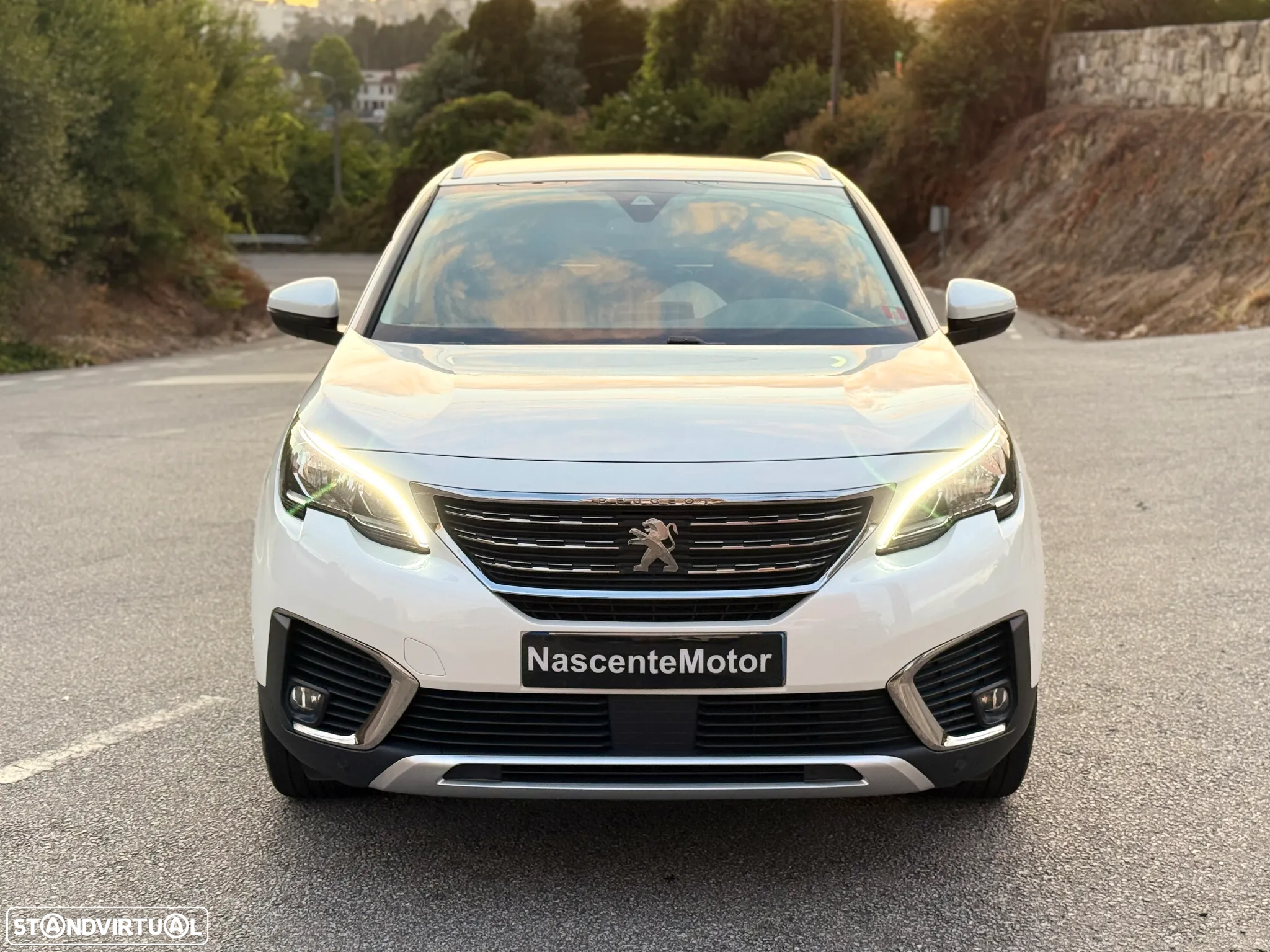 Peugeot 5008 1.2 PureTech Allure Pack - 2