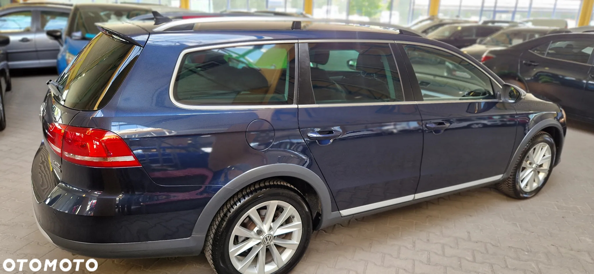 Volkswagen Passat Alltrack 2.0 TDI 4Mot DSG - 11