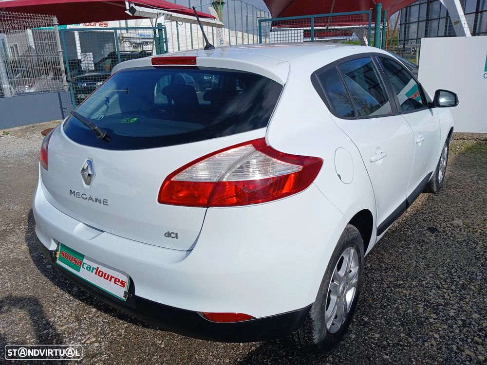 Renault Mégane 1.5 dCi Confort - 9