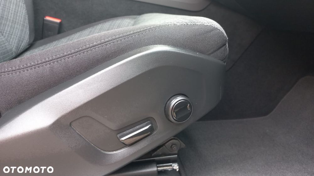 Volvo XC 60 B4 D Geartronic Momentum - 16