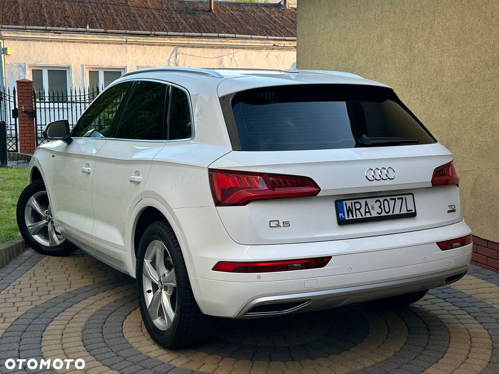 Audi Q5 2.0 TDI Quattro S tronic design - 11