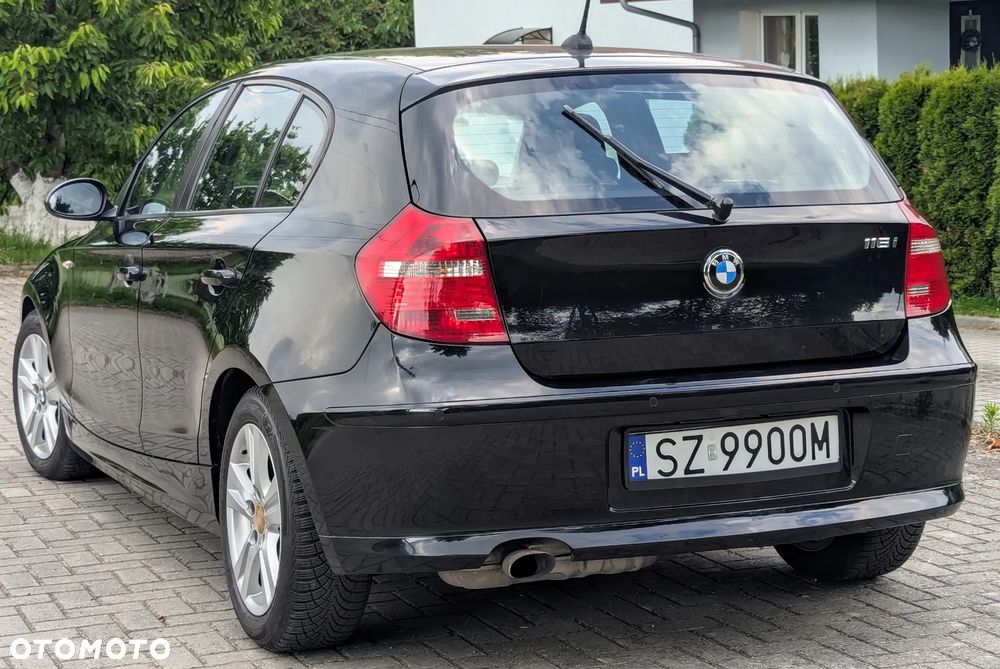 BMW Seria 1 - 21