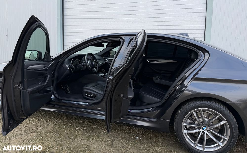 BMW Seria 5 520d Aut. - 19