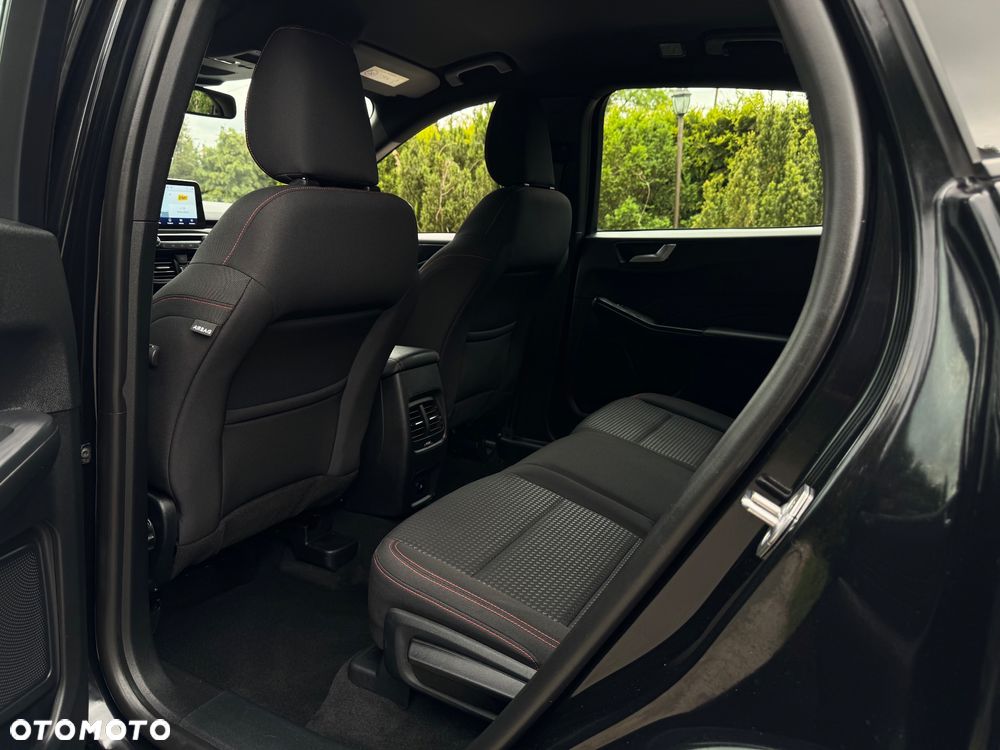 Ford Kuga 2.0 EcoBlue ST-LINE - 23