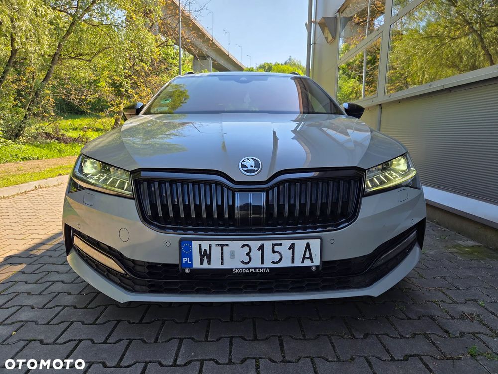 Skoda Superb 2.0 TDI SCR Sportline DSG - 36