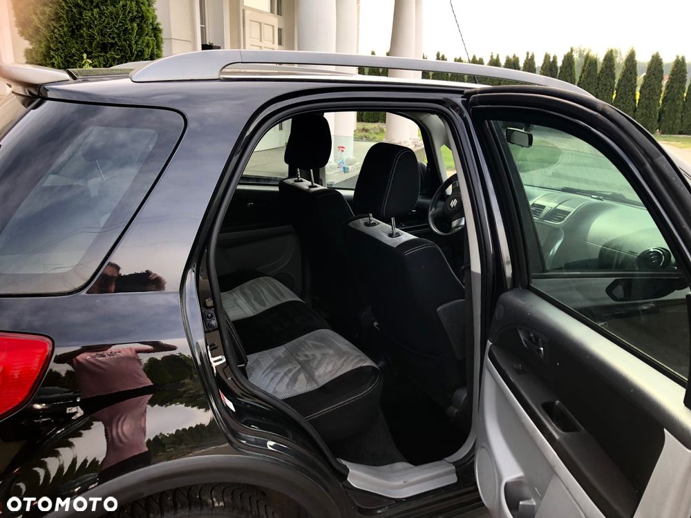 Suzuki SX4 1.6 VVT 4x2 Comfort - 13