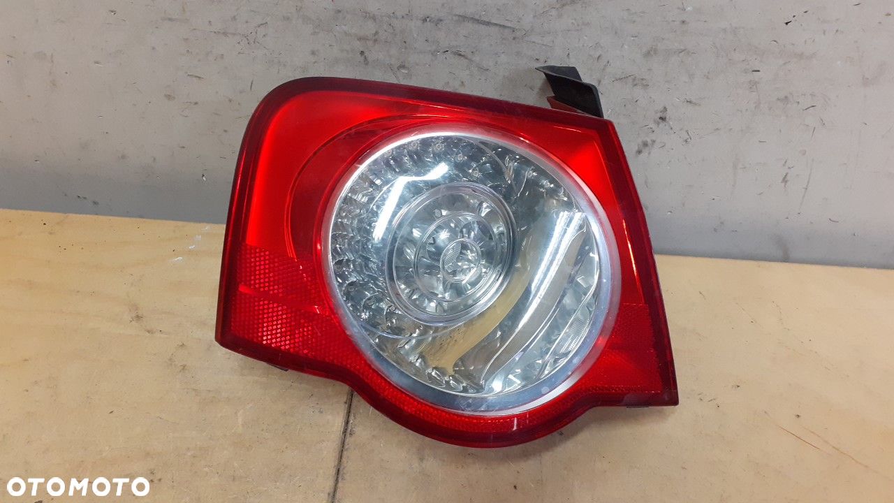 VOLKSWAGEN PASSAT B6 SEDAN LED lampa tył tylna lewa - 1
